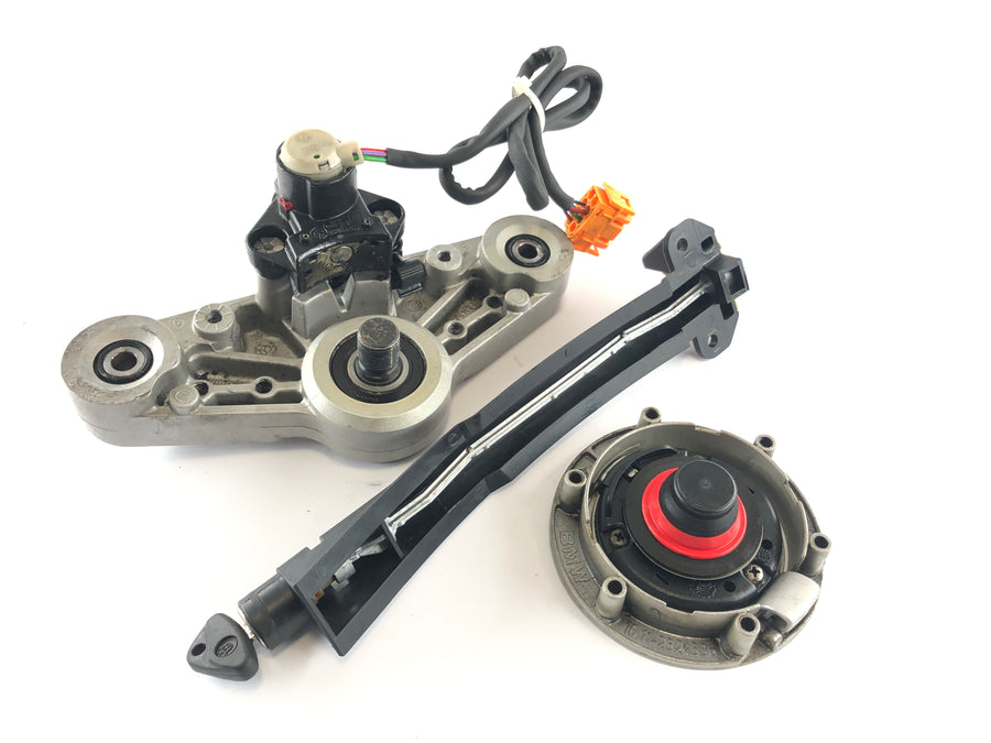 BMW R 1150 RT [2003] - Palace Set Tank Lock för Gabelbrücke ovan