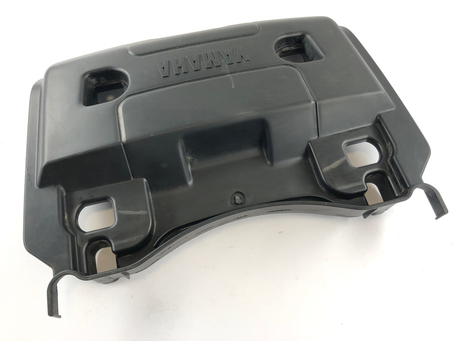 Yamaha Grizzly 660 AM03W [2003] - Cover Covering Back
