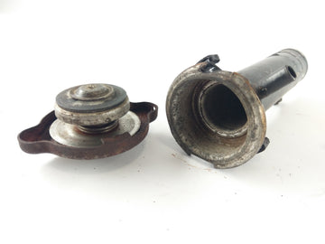 Suzuki GT 750 [1973] - Cool Filler Supports - 0