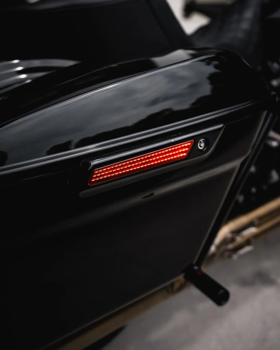 harley davidson touring [CUSTOM DYNAMICS] – belysning för stängning av sidofodral