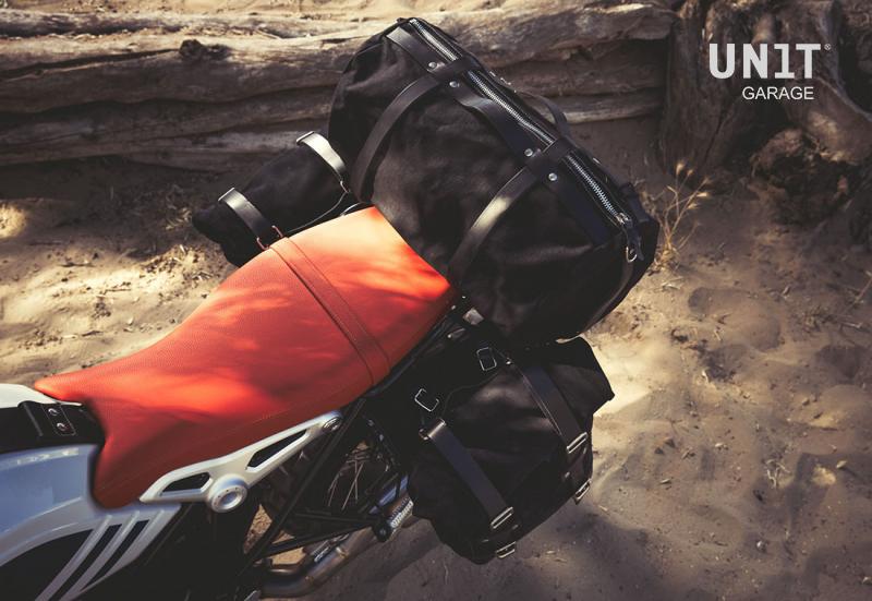 BMW R nineT 1200 Urban G/S (niedriger Auspuff) [2017-2023] - Scram Seitentasche in Canvas 22L-30L + Double NineT Hilfsrahmen