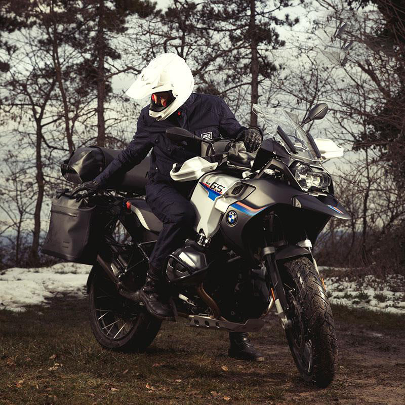 BMW R 12 nineT [2024-2026] - Två Khali sidoväskor gjorda av TPU 35L - 45L + par aluminiumplattor + ram för aluminiumpåsar