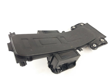 Husqvarna 701 Vitpilen [2018] - Battery Box Underbody Feature