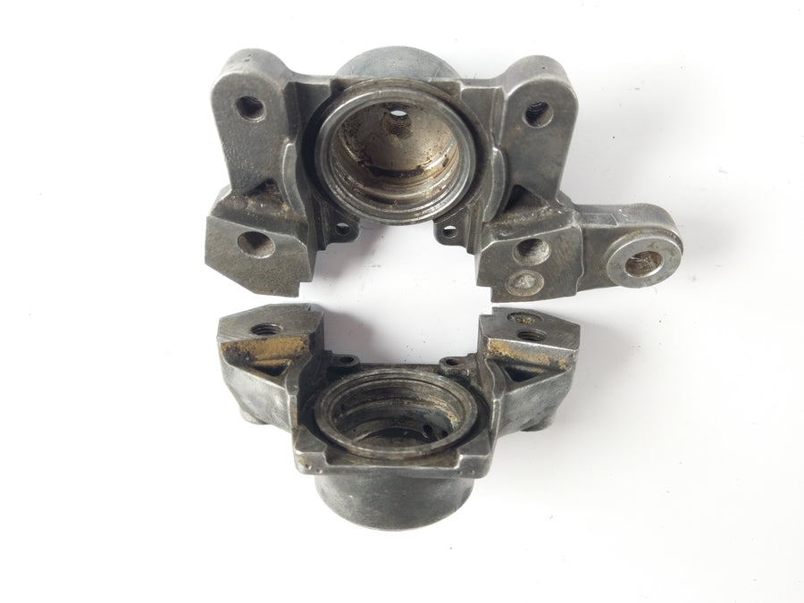 Suzuki RG 250 GAMMA GJ21D - BRAKE SADDLE HOUSHING