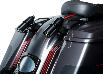 Harley-Davidson FLTRXSE 1977 Road Glide CVO 121 [2025] - REVO ARC Billet Remote Reservoir Außenhalterungen – Bild 2