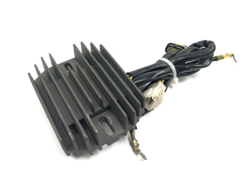 Triumph Tiger 955i 709EN [2003] - Regulator Likriktare Spänningsregulator Charge Controller