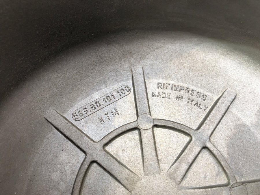 KTM 640 LC4 Adventure [2000] - Motor Lid Light Machinery Cover