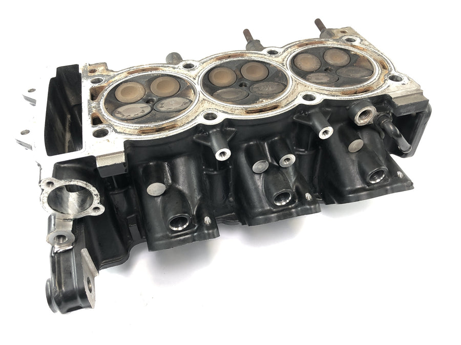 Triumph Speed Triple 1050 515NJ [2007] - Zylinderkopf Ventilgehäuse Motorblock