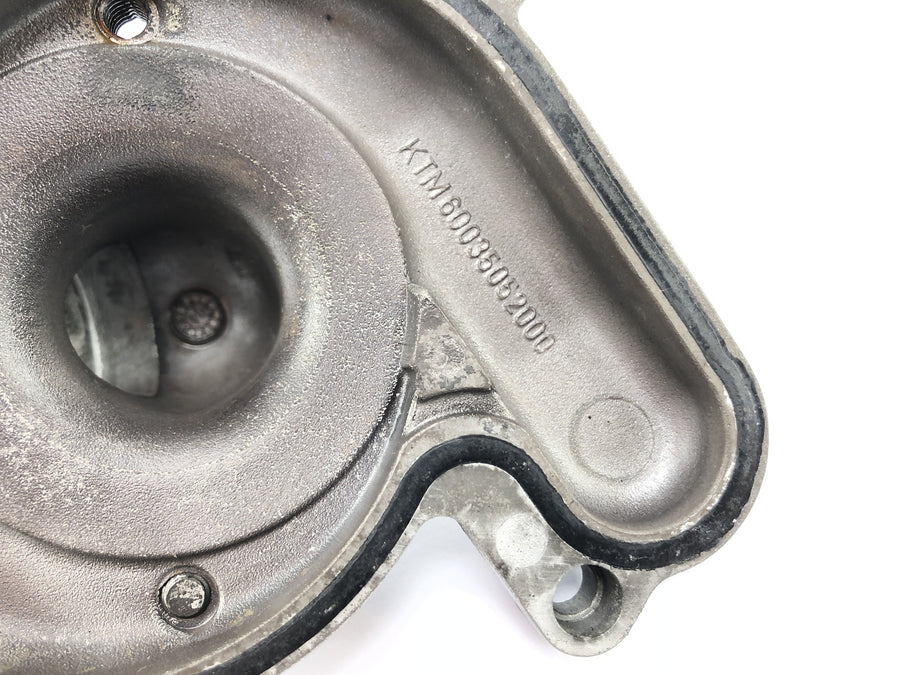 KTM 950 SM LC8 [2008] - Vattenpump täcker vattenpump