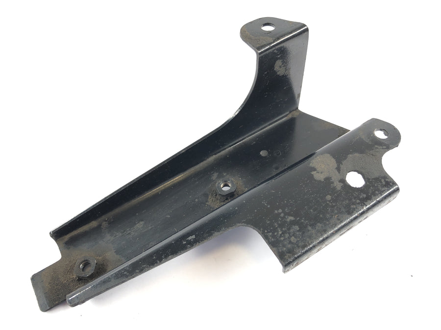 Kawasaki VN 1600 Mean Streak VNT60B [2005] - Bracket regulator
