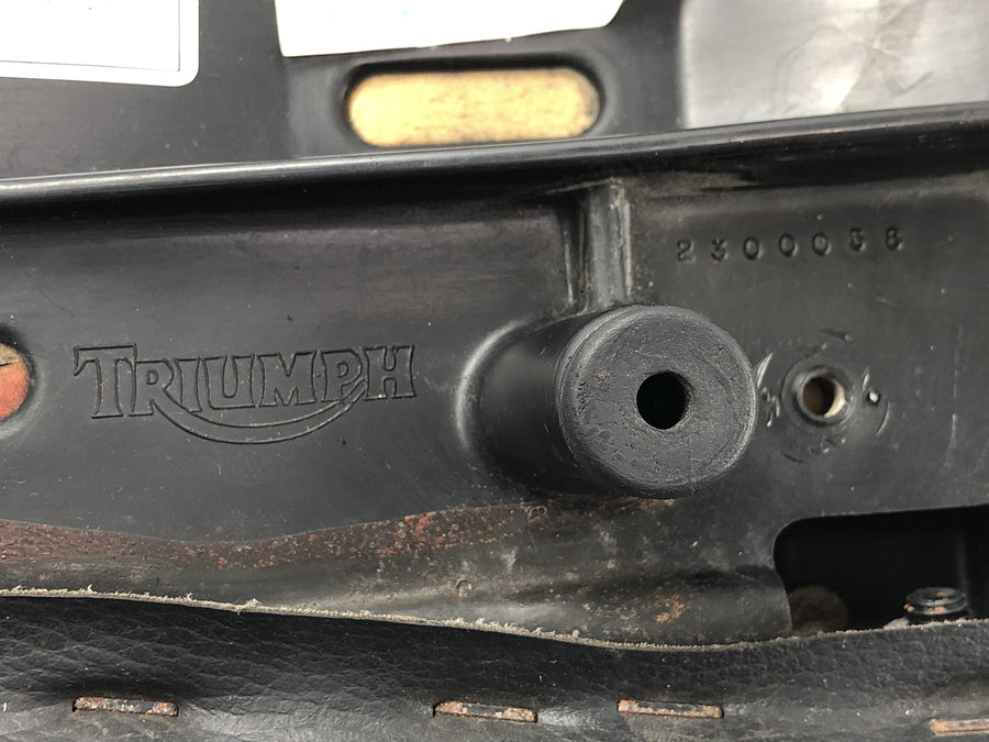 Triumph Daytona 900 T300D [1996] - Sitzbank Fahrersitz Sitzpolster Original