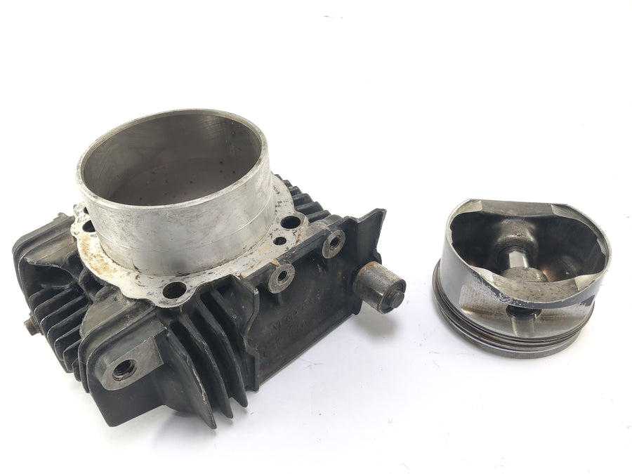 Ducati 900 SS [1991] - Cylinder with piston horizontal