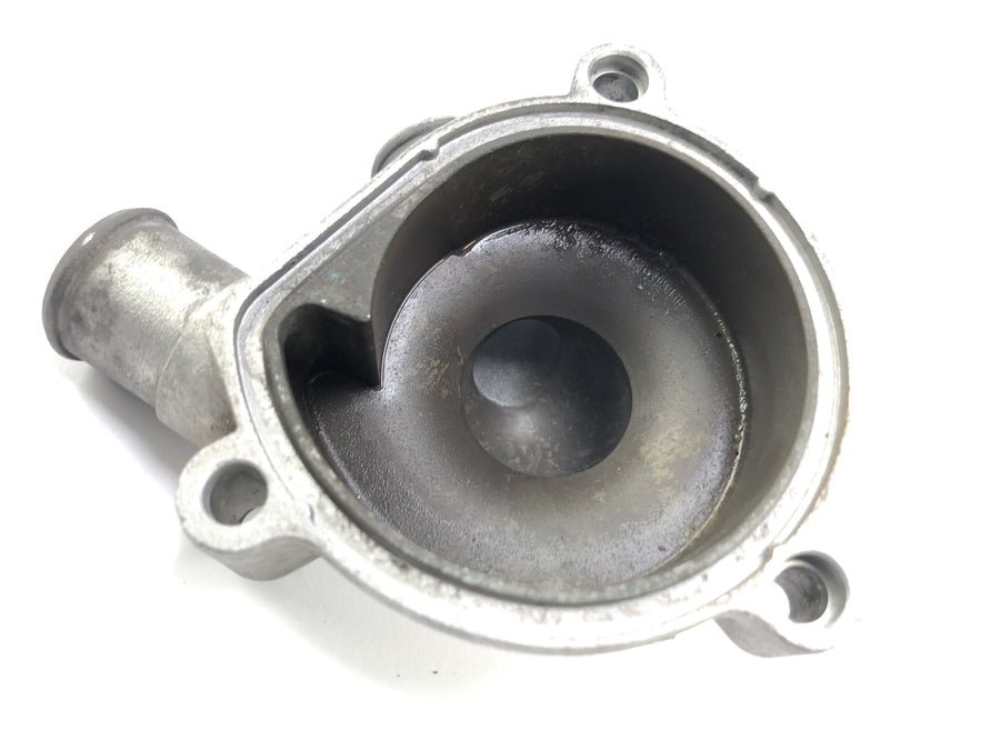 Husqvarna SM 630 A4 [2010] - Vattenpump täcker motorlock