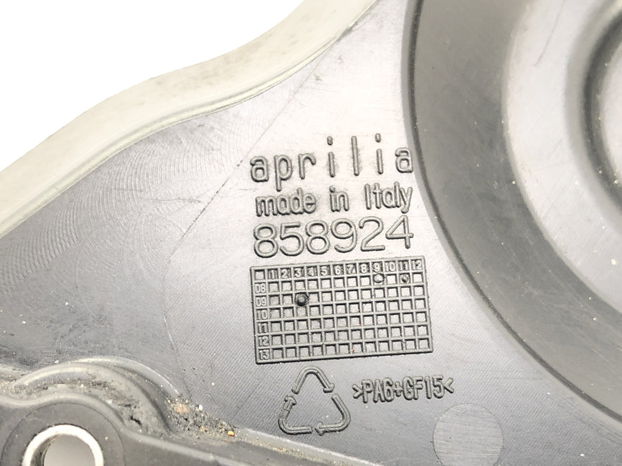 Aprilia RSV4 1000 [2010] - kedjehjulstäckning