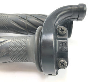 Yamaha YZF 750 R 4HN [1995] - Gashandtagspassning gummigreppset styrehandtag - 0
