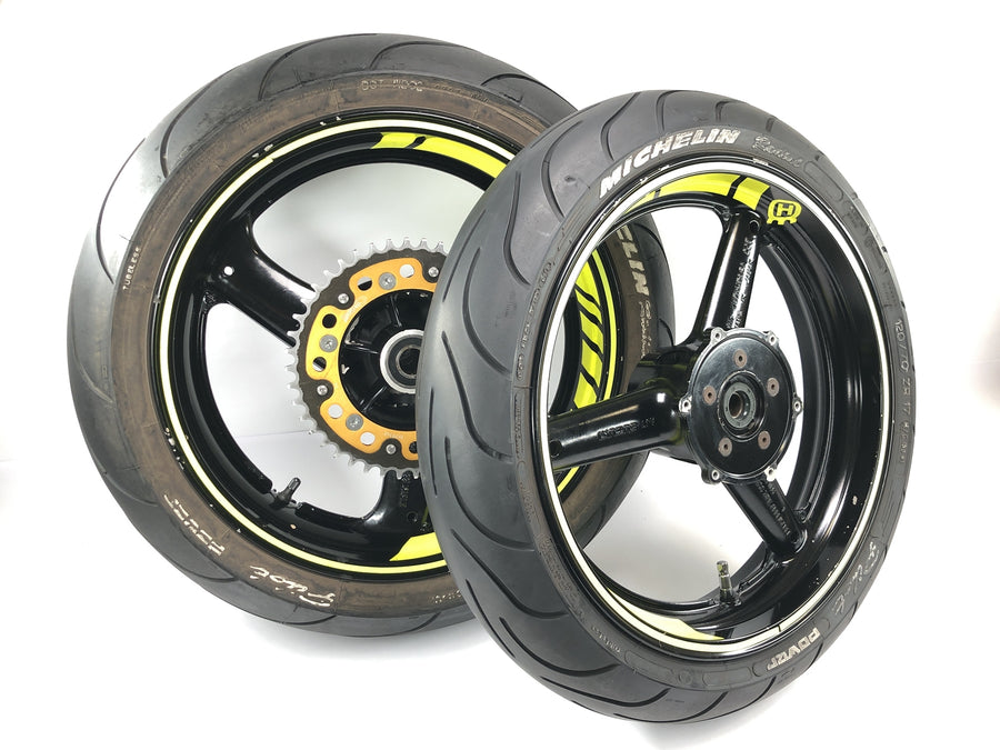 Husqvarna TE 610 H6 8AE [Suzuki RGV 250] - Hjulfälg däcksats framhjul 3,50 x 17 bakhjul 4,50 x 17 set med mock copy