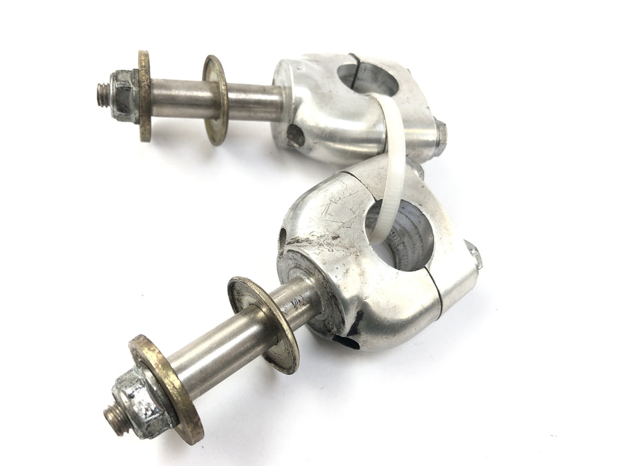Honda NX 650 RD02 [1989] - Riserhandstångshållare set par