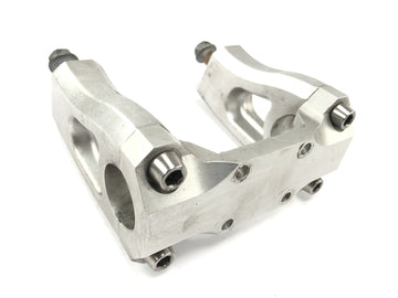 Moto Guzzi Stelvio 1200 4V [2009] - Styret Holder Riser Styret Stone Chilling Aluminium vid framsidan