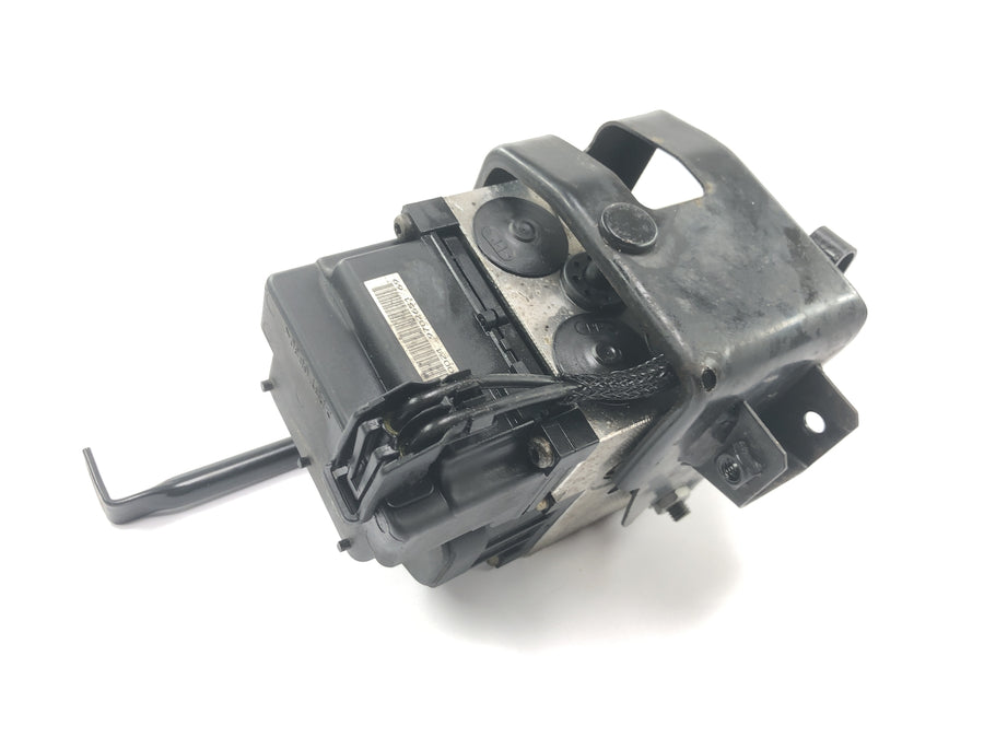 BMW F 650 GS R13 [2000] - ABS hydraulisk enhets modulatorblock för styrenhet