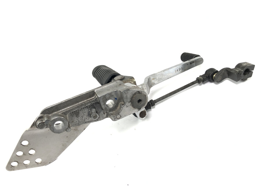 Kawasaki ZRX 1200 S ZRT20A [2002] - Fußraste Hebel links Schaltgestänge Fußstütze
