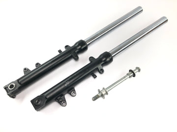 Suzuki SV 650 AV [2000] - Framgaffel 41 mm teleskopgaffel med axel