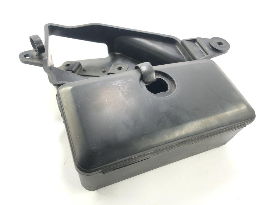 Kawasaki VN 800 Classic [2000] - Staufach Aggregatehalter links