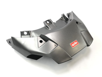 Aprilia RST 1000 Futura [2002] - Bakre beklädnad i mitten