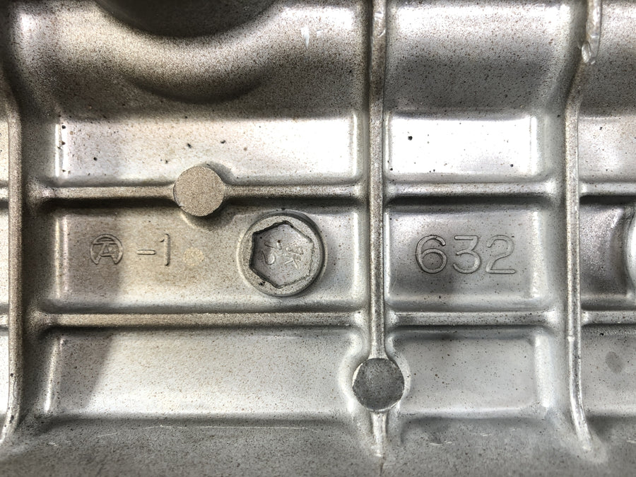Kawasaki ZRX 1200 S ZRT20A [2002] - Ventildeckel