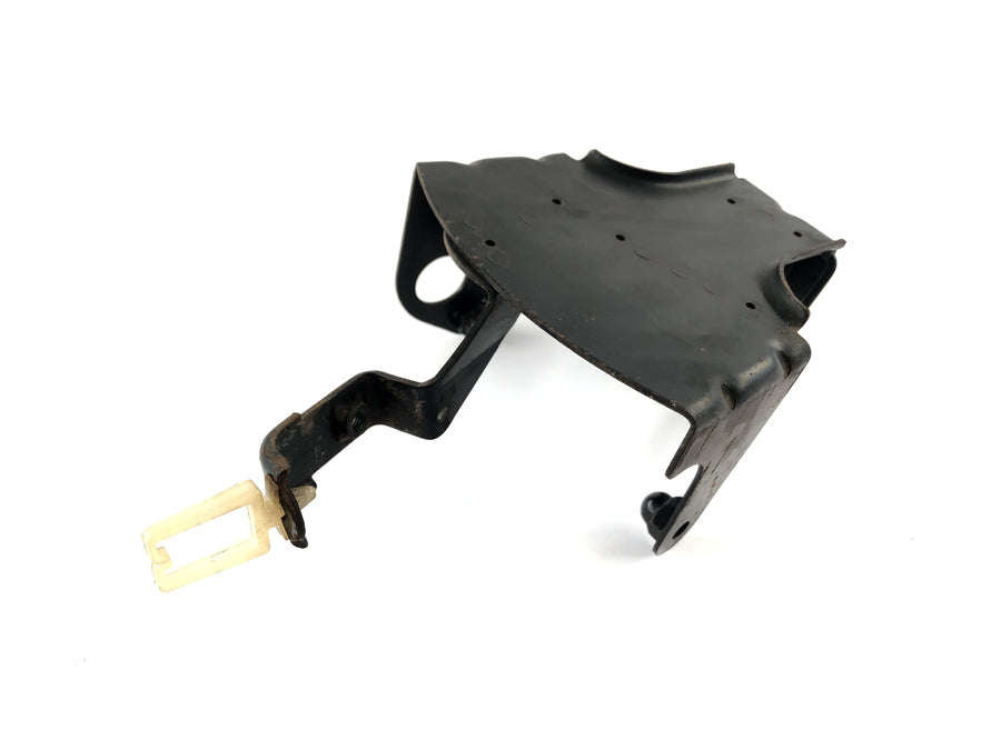 Yamaha XVS 650 Drag Star VM02 [1998] - Halterung Benzinpumpe Aggregatehalter