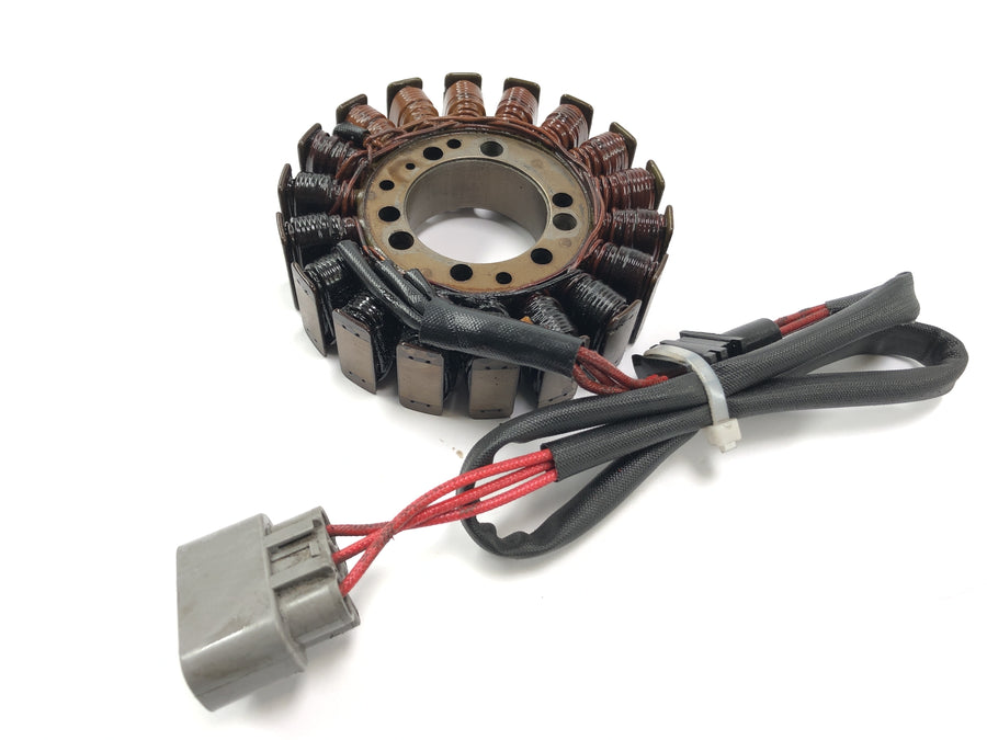 Yamaha YZF R1 RN09 [2003] - Lichtmaschine Stator Spule Generator Coil