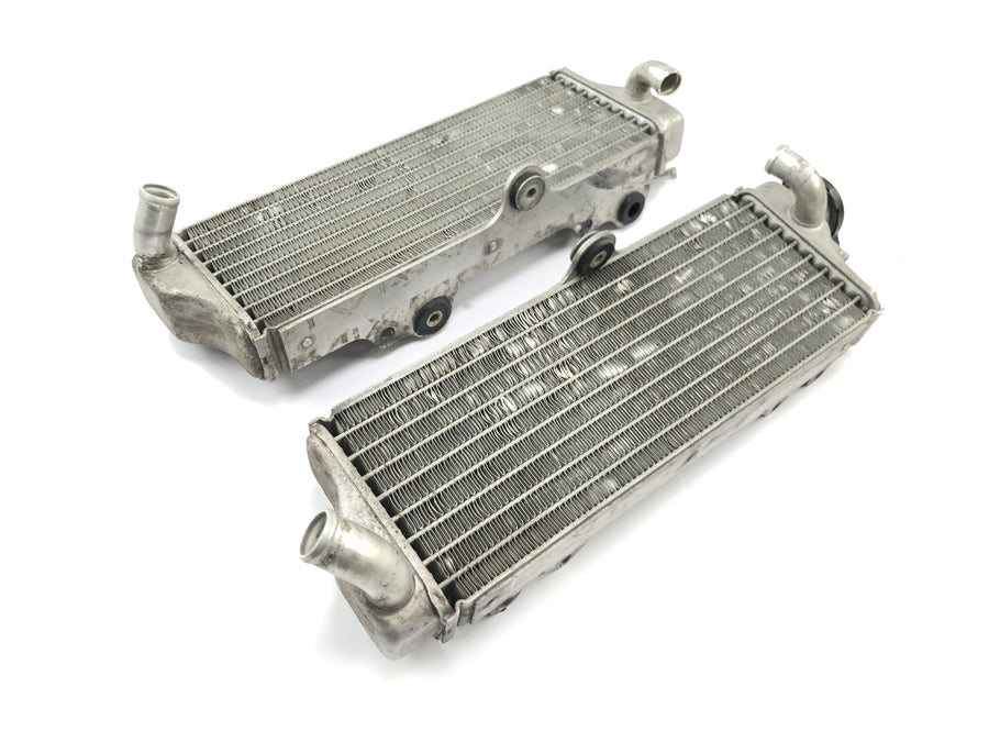 Husqvarna TE 610 H6 8AE [TE 570 H7] - Kylare vattenkylare vänster höger set