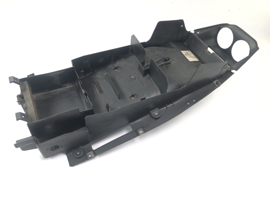 Yamaha YZF R1 RN01 [1998] - förklädnad av bakre undercovering