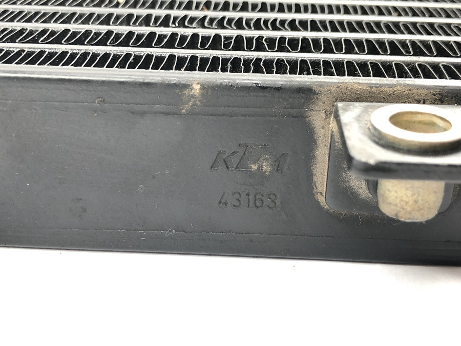 Triumph Speedmaster 900 [2003] - Ölkühler Kühler Motorölkühler