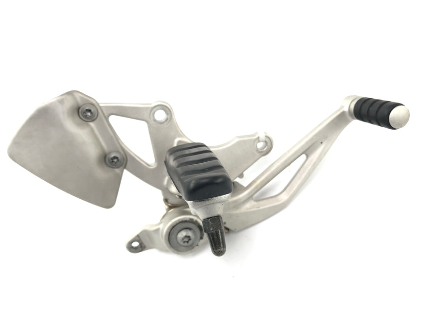 BMW R 1200 ST R1ST [2006] - Fußrastenanlage Fahrerfußraste rechts mit Bremspedal