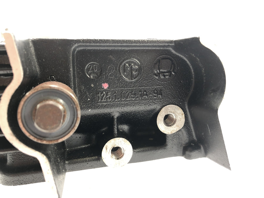Ducati ST2 944 [1999] - Cylinder med kolvar stående