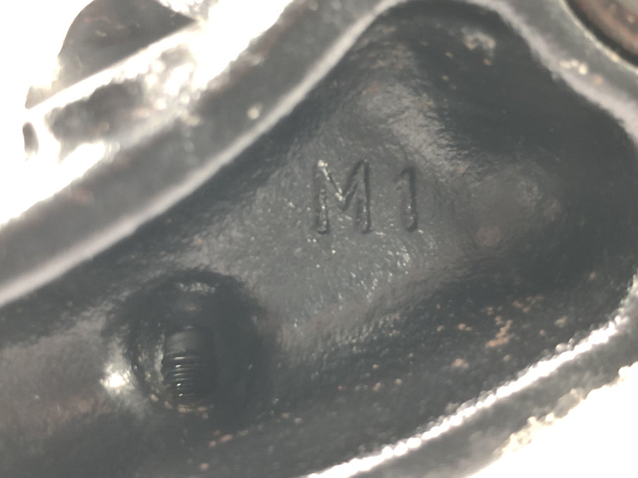 Triumph Bonneville T100 986MF [2012] - Gabelbrücke unten Lenkkopfbrücke Gabelklemmung