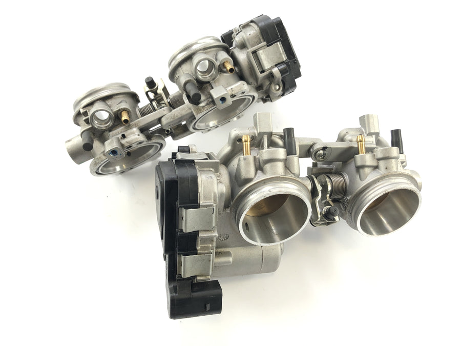 Aprilia RSV4 1000 [2010] - Gasspjällets set par