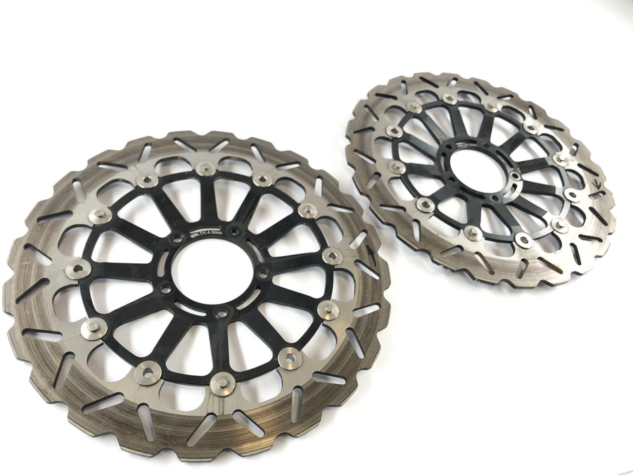 Ducati 1098 S H7 [2009] - Bromsskivor Ställ in par 330 x5.05mm