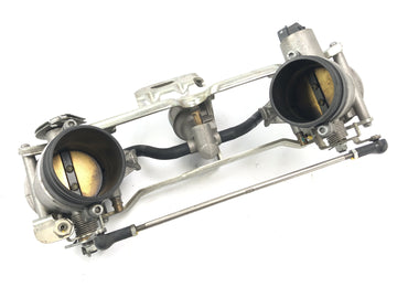 Moto Guzzi Stelvio 1200 4V [2009] - gasventilinjektionssystem med stavar - 0
