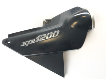 Yamaha XJR 1200 4PU [1995] - sidoskydd höger beklädnad