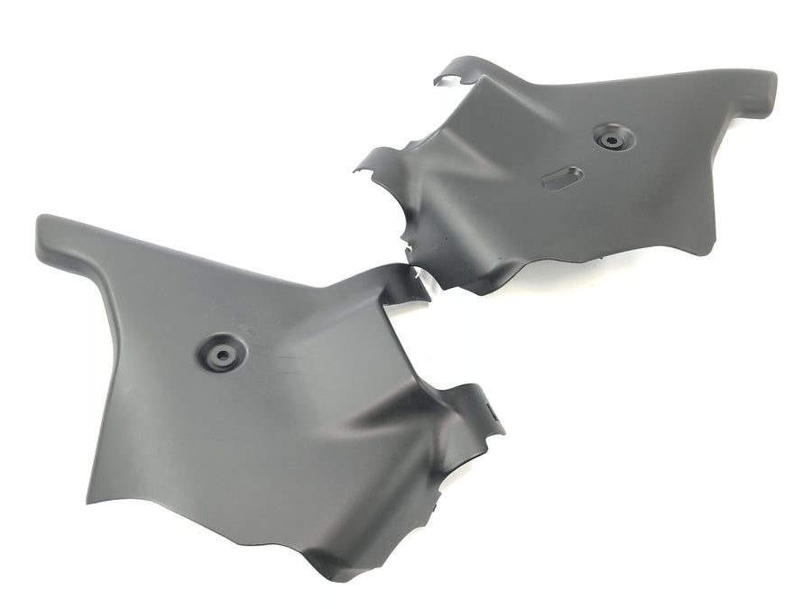 Suzuki VZ 1500 WVCU [2011] - Lenkkopfverkleidung Verkleidung links und rechts