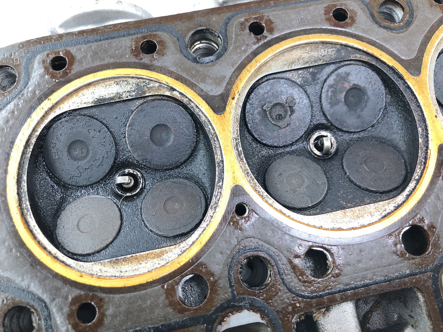 BMW K 1100 LT [1993] - Zylinderkopf Ventiltrieb Ventilsitz