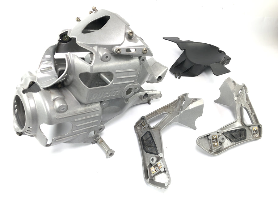 Ducati 999 H4 [2003] - Hållare för strålkastare