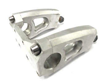 Moto Guzzi Stelvio 1200 4V [2009] - Styret Holder Riser Styret Stone Chilling Aluminium vid framsidan - 0