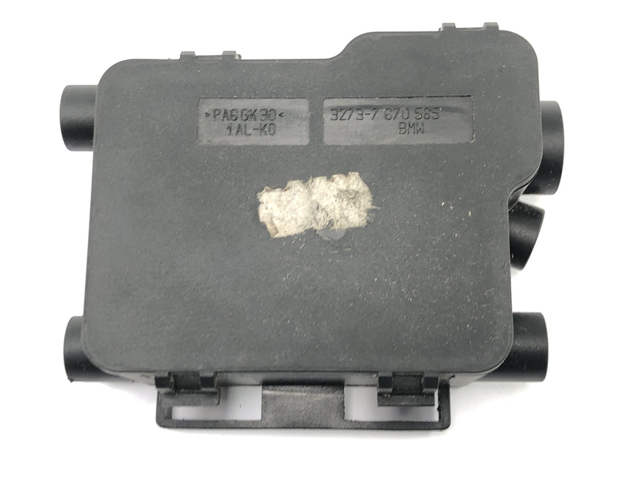 BMW R 1200 R R1ST [2008] - Throttle cable junction box