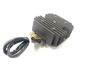 Honda XBR 500 PC15 [1989] - Kontroll av likriktare Tension Regulator Charger 12V - 0