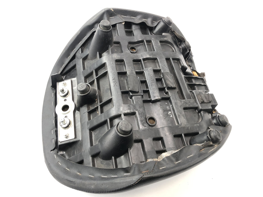 Suzuki VZ 1500 WVCU [2011] - Förarsäte bänksits