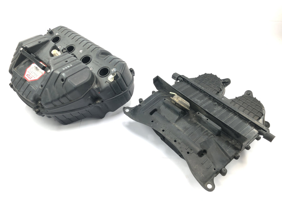 Honda CBR 1000 RR SC57 [2006] - Luftfilterkasten Airbox Luftfiltergehäuse