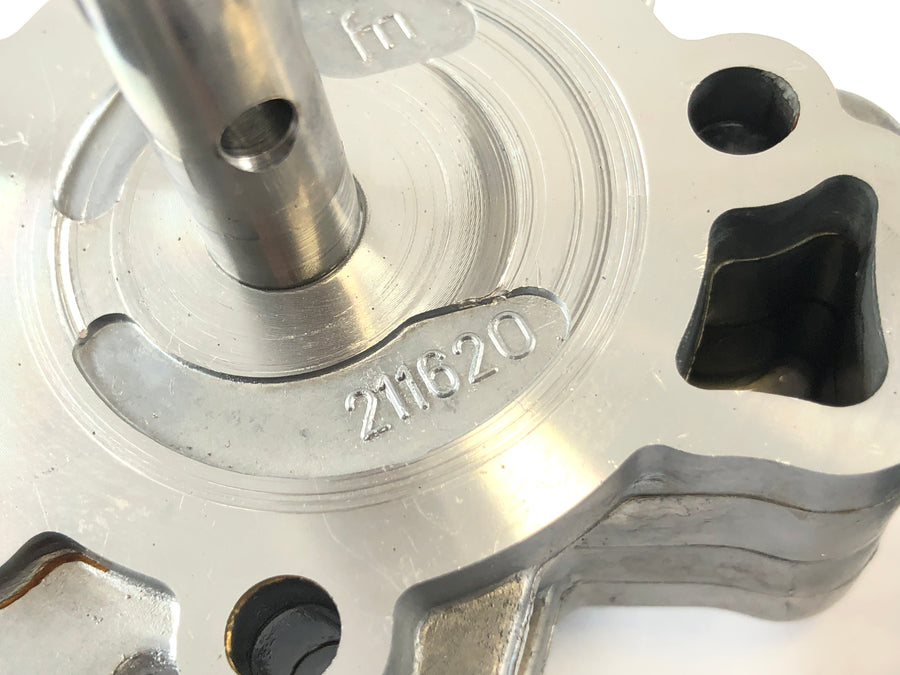 Aprilia RSV 1000 RR Factory [2009] - oljepump