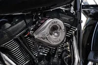 Harley-Davidson FLSTFI 1923 Softail Fat Boy Gray Ghost 117 [2025] - Stealth Teardrop Luftfilter-Kit – Bild 9